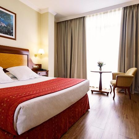 Gran Hotel De Феррол Экстерьер фото
