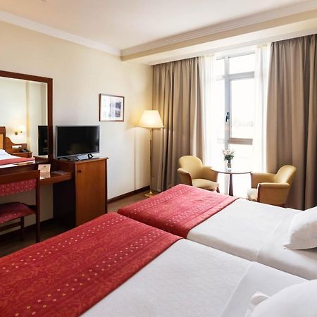Gran Hotel De Феррол Экстерьер фото